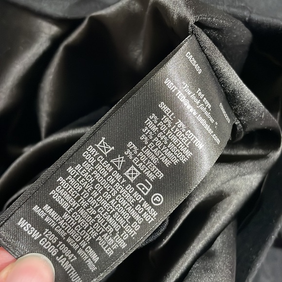 Ted Baker Jamthun Structured Peplum Full Zip Front Pencil Dress Black - Picture 11 of 11